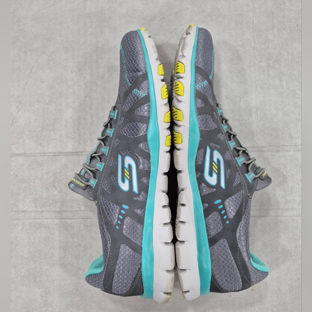 Skechers Hyped Lightweight Sneakers women's 11 gray tiel slip on bungee laces - Picture 7 of 11